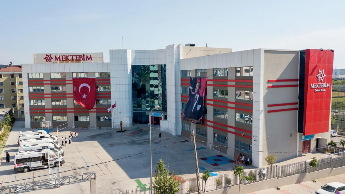 MBA Okulları kapak görseli